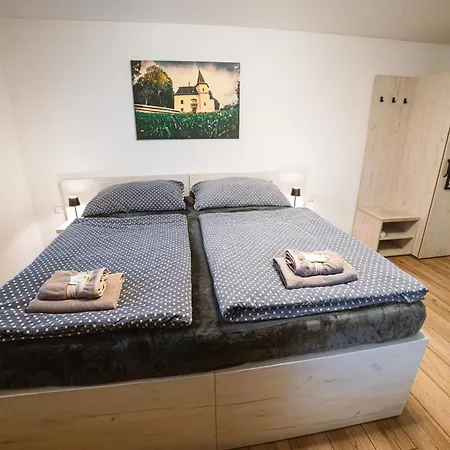 Pri Kastieli Zaturcie Maison d'hôtes 3*