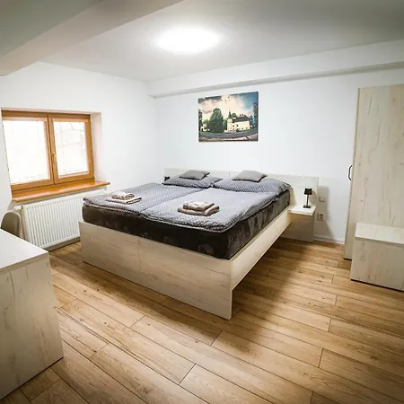 Pri Kastieli Zaturcie Maison d'hôtes 3*