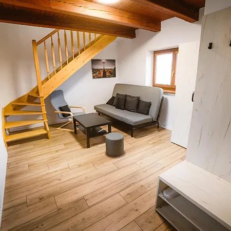 Maison d'hôtes Pri Kastieli Zaturcie Martin